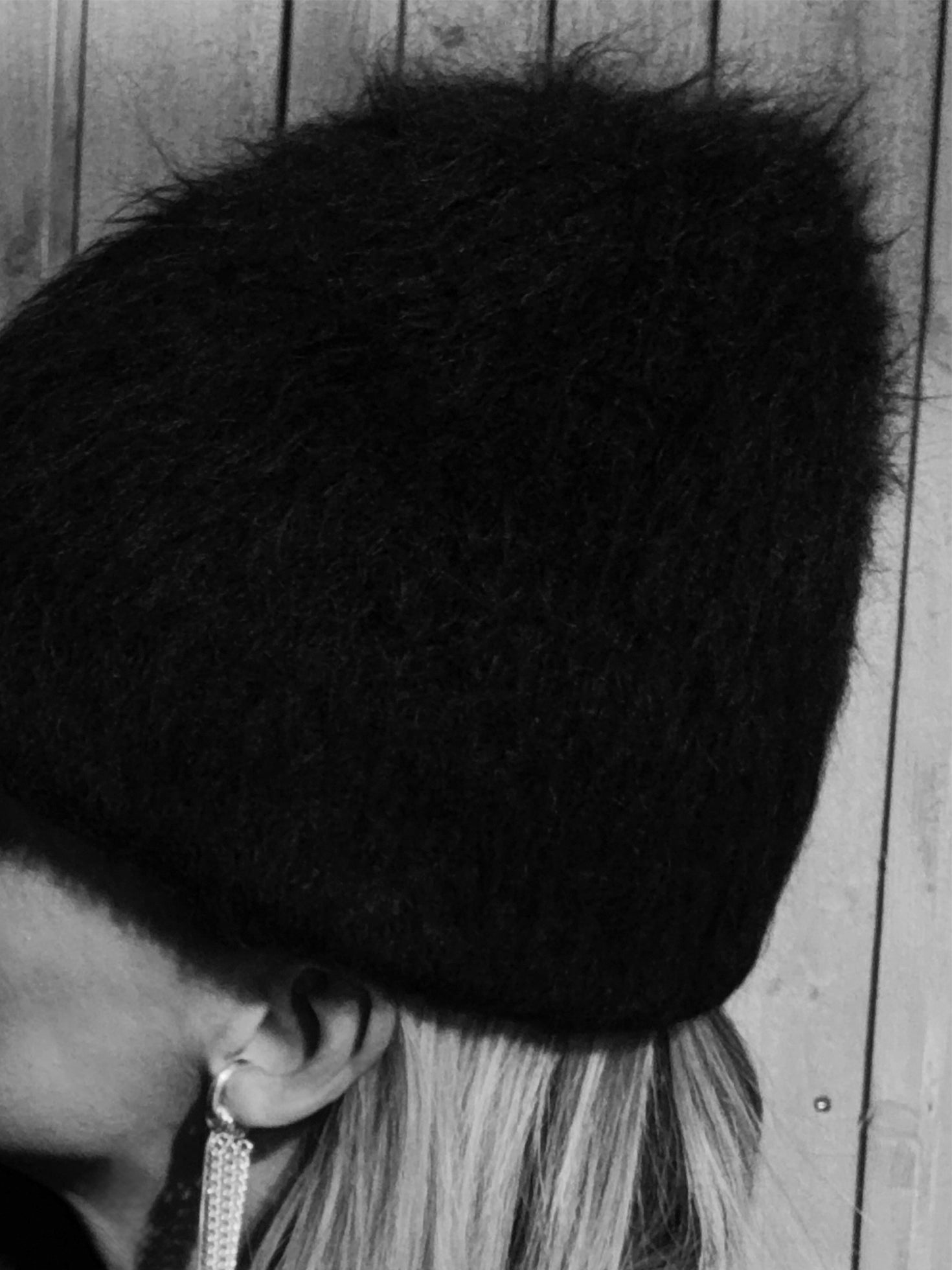 FUZZY HAT NO. 042 | black