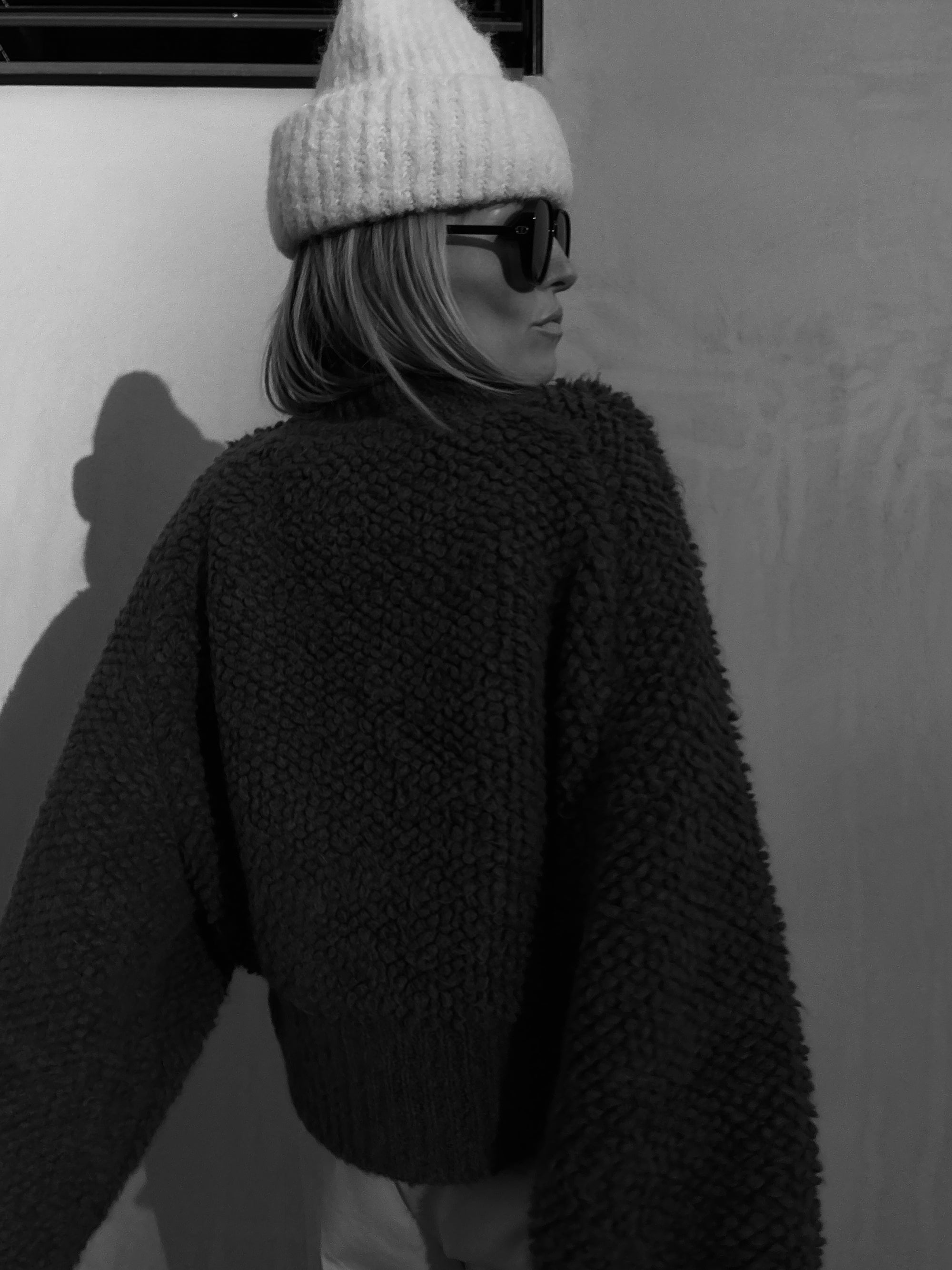 KNIT SWEATER NO. 017 | black