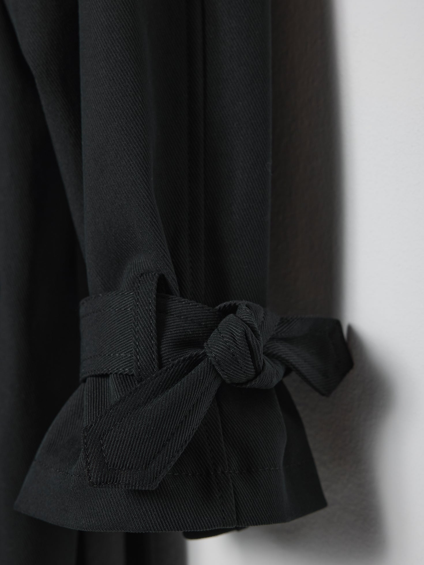 TRENCHCOAT NO. 001 | black